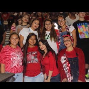 Meet your Posher, Claire